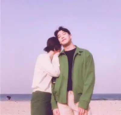  凤凰男买房算计女朋友,姑娘自己买房,不够再买一套