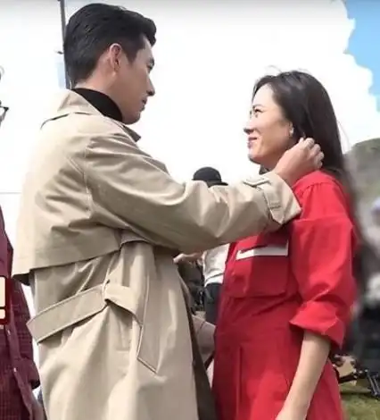  孙艺珍资产是玄彬6倍,两人成韩国最富明星情侣,上一对是双宋