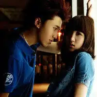  非主流情侣头像从前颤抖慢慢的沉淀拍了一张认为最美的照片