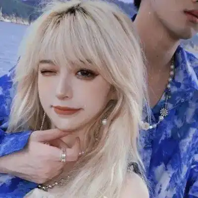  特别浪漫的情侣头像赠送与你