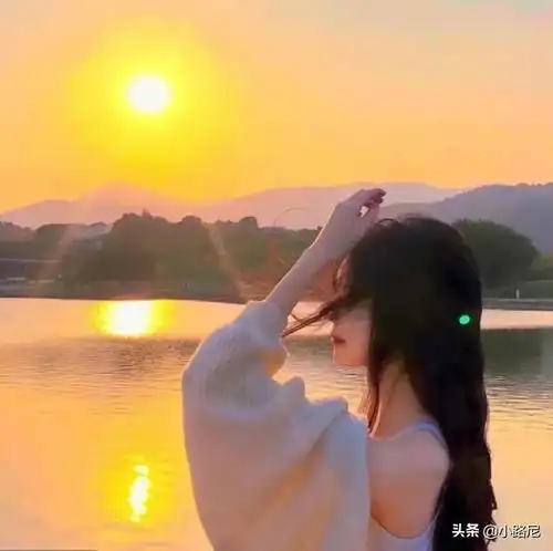  第二十篇好看的背影侧脸头像女生最爱的真人头像,太美了