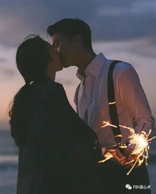  读心术教你恋爱中的15个冷知识