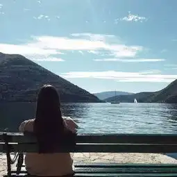  黄昏时偷来你的肋骨酿酒