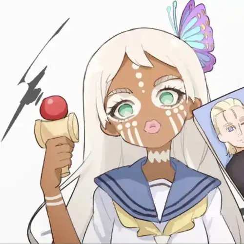  闺蜜头像今天的心情大概是喝多了水的云朵