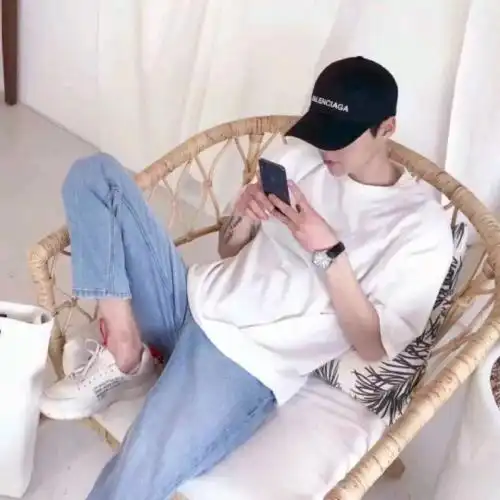  情侣头像真人一人一半,不离不弃相伴一生