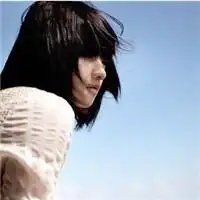  美女头像穿白裙子长发的微信头像图片大全