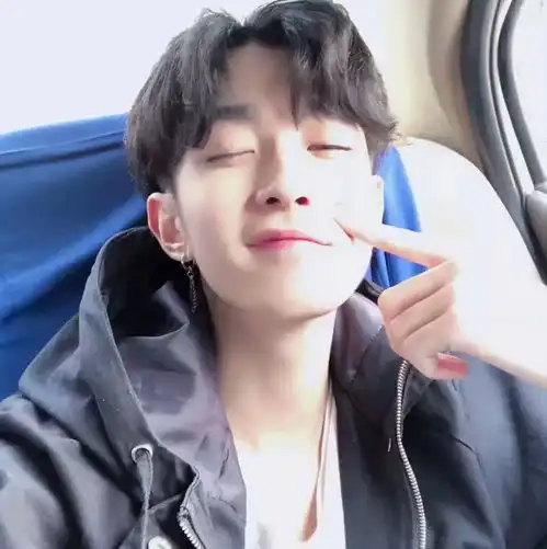  十二星座中,这3个星座简直就是炫妻狂魔你家先生上榜没