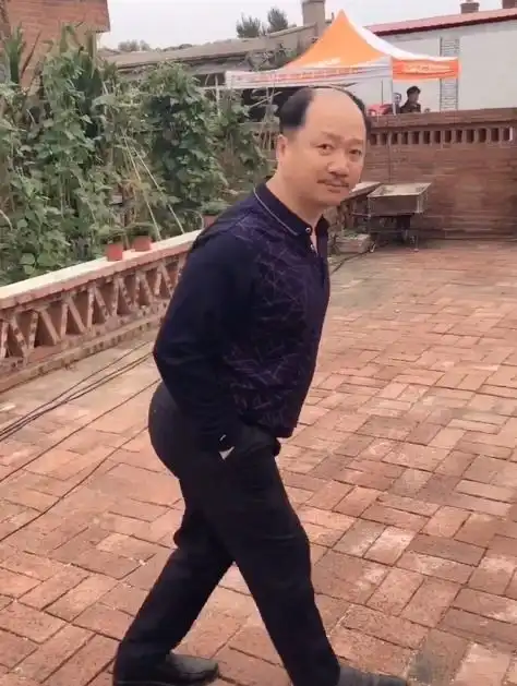  乡村爱情10拍摄花絮,广坤秃了,永强更胖了,文松强势进组