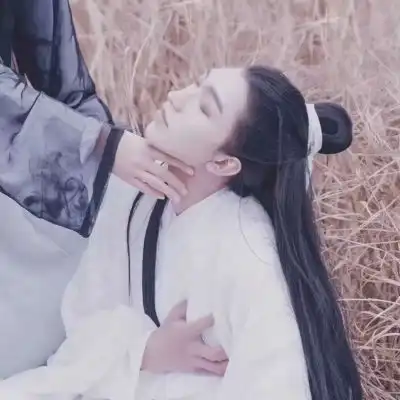  皆甜喜欢你的人看重你的每一个奇情侣头像我要个性网