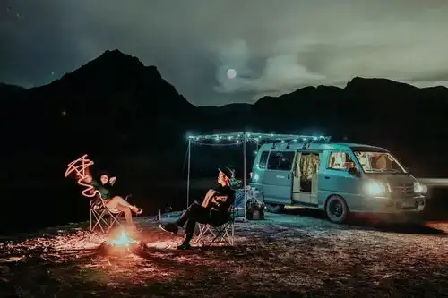  银潮会89年小情侣带着4㎡的家,耗时8月环游大半个中国,行走45000公里最好的爱情是成全彼此