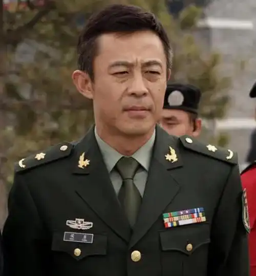  老戏骨侯勇的情史包揽70后80后90后三代女人