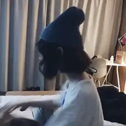  情头和让你笑的人在一起