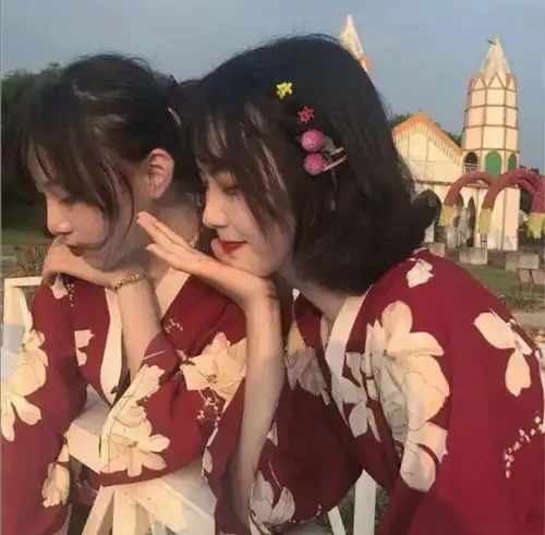 头像你主动找我不行吗非逼我发朋友圈吸引你注意