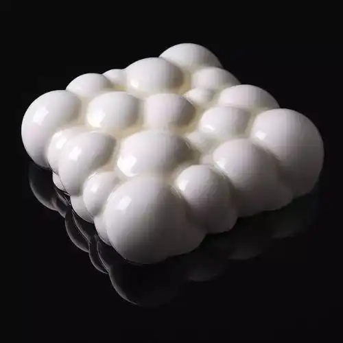  不愧是工程师做出的蛋糕,看起来好科幻