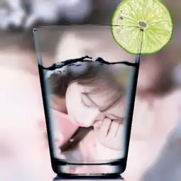 帮帮忙...闺蜜两人网名带符号的...闺蜜两人头像像这种带字的...拜托拜托.....