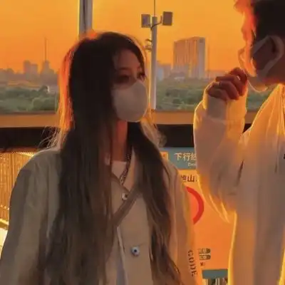  很甜很撩的幸福的情侣头像露出点马脚吧让我感觉你也在想我