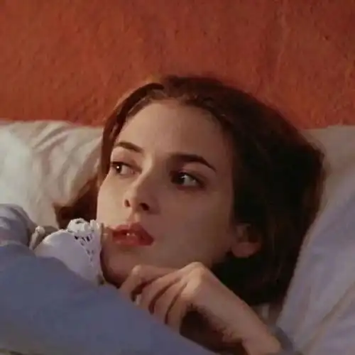  真人女头你是我的英雄