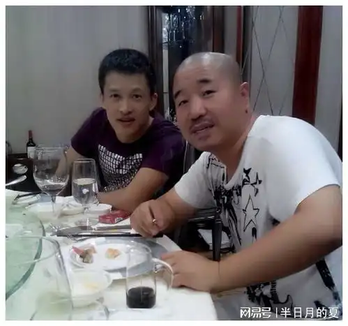  乡村爱情系列王小利的两个连襟们,穷怕了官厅村刘能王亮言情片爱情片中国传统音乐网易订阅