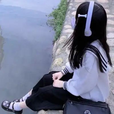 ins病娇女生头像