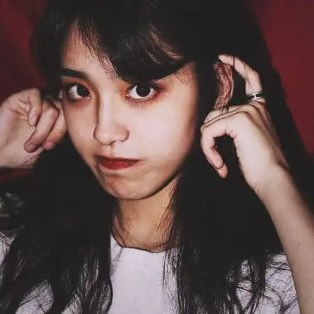  深情女头像那你说,我能有多骄傲