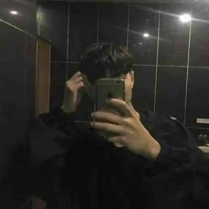  比较混搭系男生快手头像帅气,伤感的自信的都有了