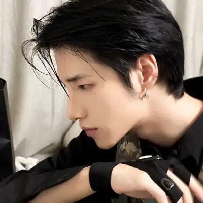  ins气质高冷男生头像,头像男ins冷淡风