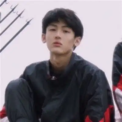  2018最潮流最新款的情侣头像最火情侣头像霸气一男一女