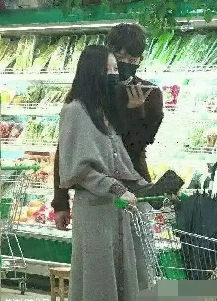  倪妮和井柏然两个硬照届扛把子这这这是分手了