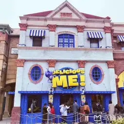  两个快乐的2b中年情侣浪迹霓虹国关西之行