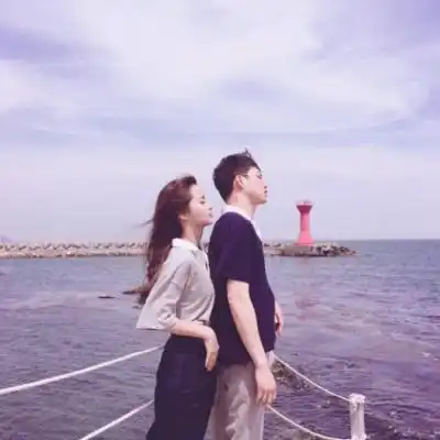  2018好看的情侣头像一对两张唯美甜蜜画个圈圈喜欢你