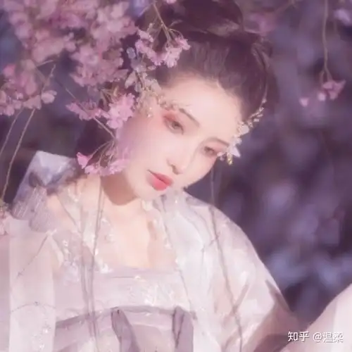  有无仙气一点的古风真人女生头像