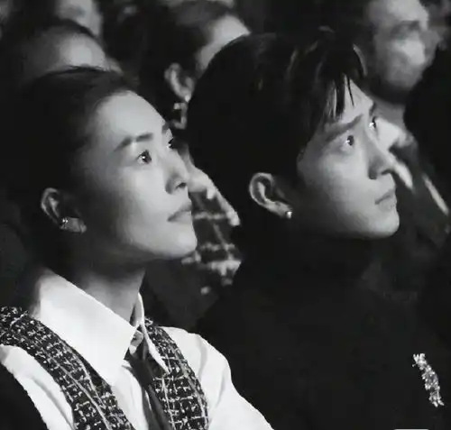  甜爱一年半,刘雯井柏然被传恋情玩完明星为何排斥官宣