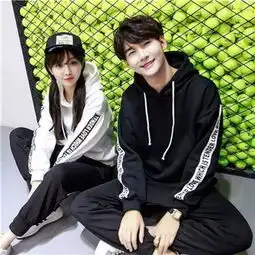  小清新情侣头像2018最新时光会原谅你所有错误