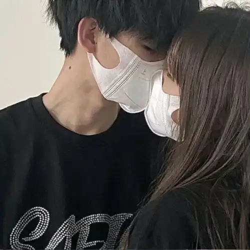  真人情头等着别人来爱你,不如自己爱自己