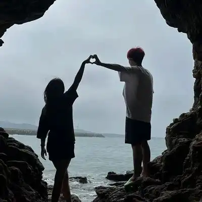  2023最新真挚的爱真人情侣头像