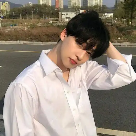  男票玩游戏为什么喜欢用小号只想虐菜太假,网友我信你个鬼