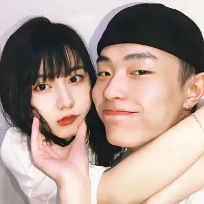  2023最新温暖爱情真人情侣头像