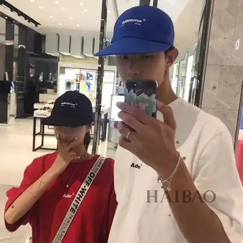  羡慕靠虐狗合照火爆ins,这对韩国小夫妻也太甜了