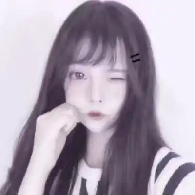 穿制服女生闺蜜头像