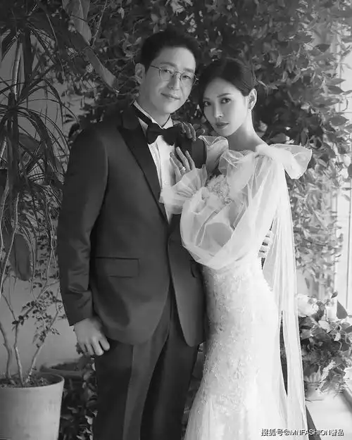  精品顶楼2不止是热搜,还有这波穿搭