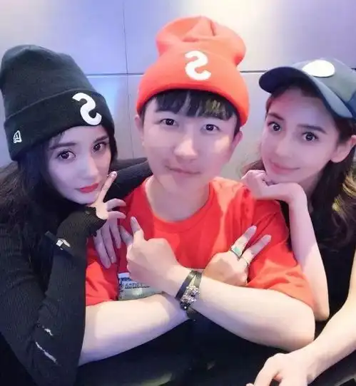 赵露思是娱乐圈里最爱蹭热度的加上这3人可以称为四大蹭王了