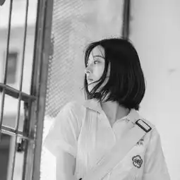  很丧的女头像真人黑白堕落暗黑系女生头像