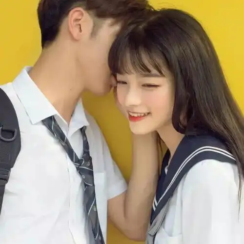  情侣头像他若心里有你,离得再远也会去找你