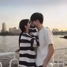  怎么拍情侣照不尴尬看的我都想拍