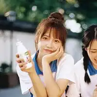 闺蜜唯美头像一人一张唯美小清新闺蜜头像一人一张
