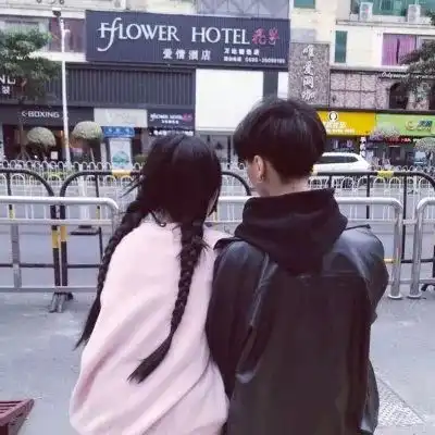  抖音最新超火爆情侣头像真人高清冷酷帅气霸气黑白情头