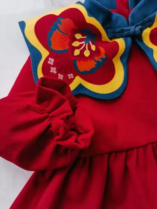  龙年买新衣,亲子装红红火火为什么我超推荐童装年衣