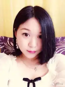  大足微封面第3期二次元世界级宅女,爱好瑜伽和摄影