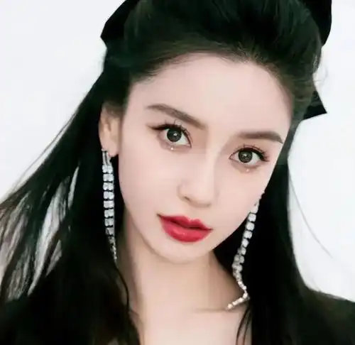  杨颖张嘉倪事件惊曝光,处理迅速,网友关注度飙升