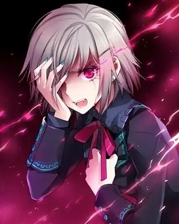  神秘项链竟让我变成美少女吸血鬼